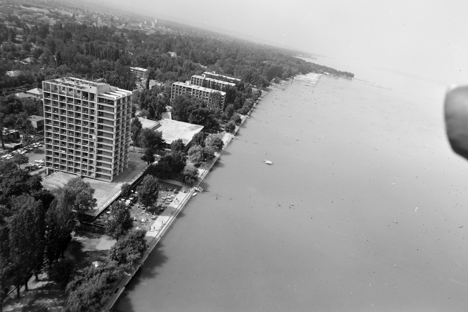 Magyarország,Balaton, Siófok, légifotó a szállodasorról., 1974, Szalay Zoltán, Fortepan #198286