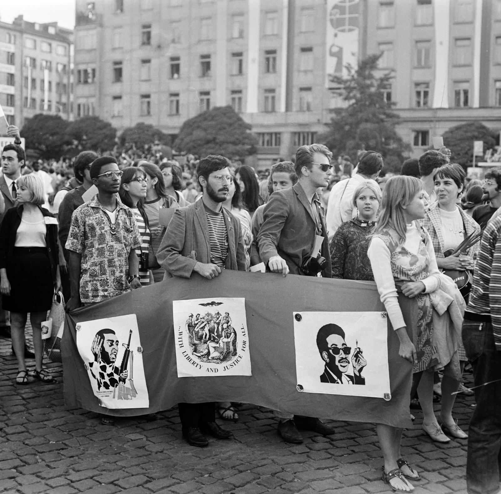 Bulgaria, Sofia, Vitosa sugárút, a felvétel a IX. VIT (Világifjúsági Találkozó) idején készült., 1968, Szalay Zoltán, Fortepan #198460