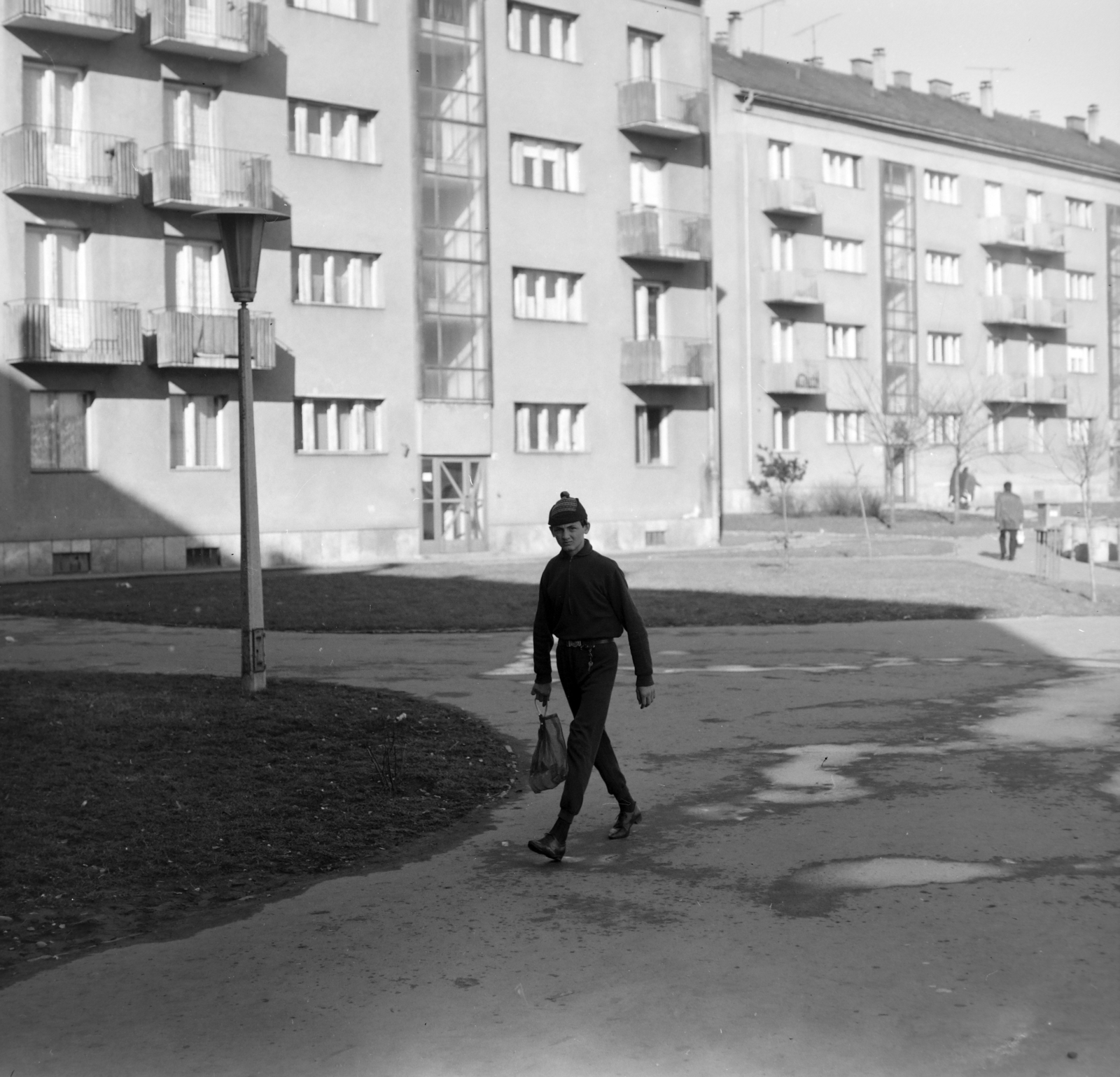 Hungary, Uránváros, Pécs, a Bánki Donát út 19. és 21. számú ház., 1967, Szalay Zoltán, Fortepan #198500