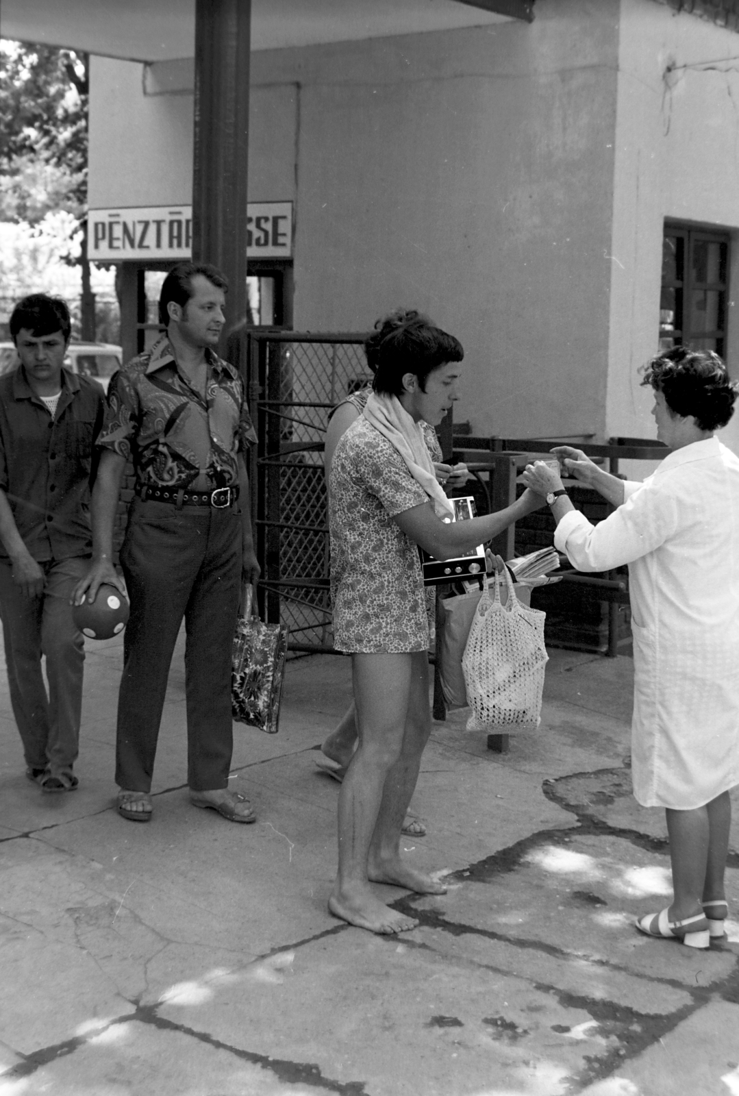 Magyarország,Balaton, Siófok, a Strand bejárata., 1980, Szalay Zoltán, Fortepan #198669