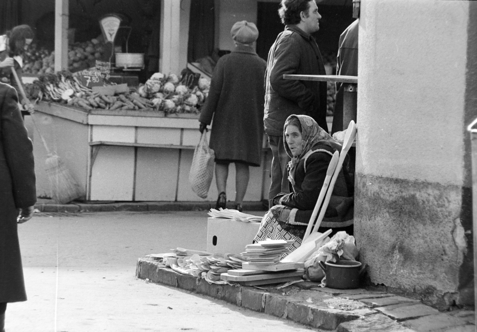 Hungary, Budapest VIII., Teleki László tér, piac., 1970, Szalay Zoltán, Budapest, Fortepan #198787