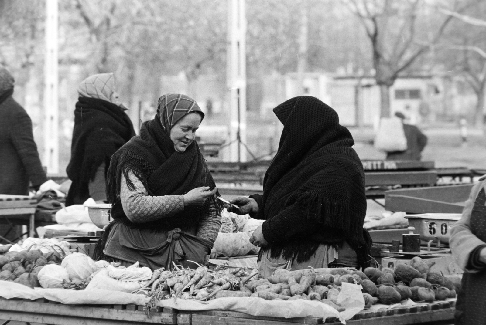 Hungary, Budapest VIII., Teleki László tér, piac., 1970, Szalay Zoltán, Budapest, Fortepan #198793