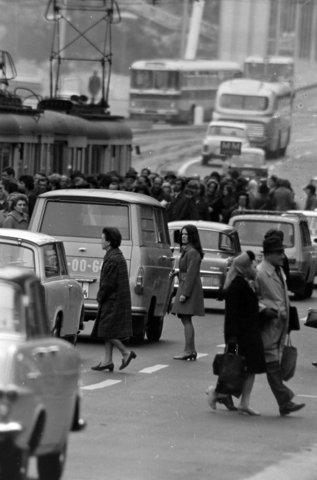 Hungary, Budapest V., Szabad sajtó út, szemben az Erzsébet híd., 1972, Szalay Zoltán, Budapest, Fortepan #198962
