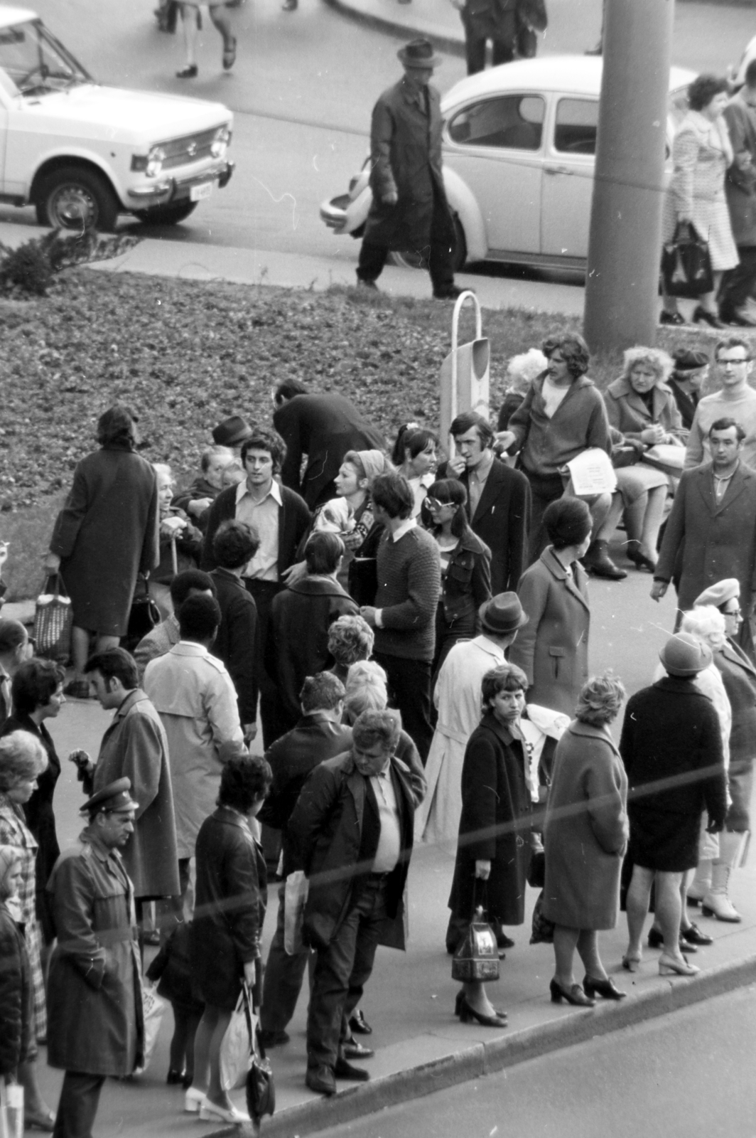 Magyarország, Budapest V., Ferenciek tere (Felszabadulás tér), a felvétel bal felső sarkában a Duna utca torkolata látszik., 1972, Szalay Zoltán, Budapest, Fortepan #198982