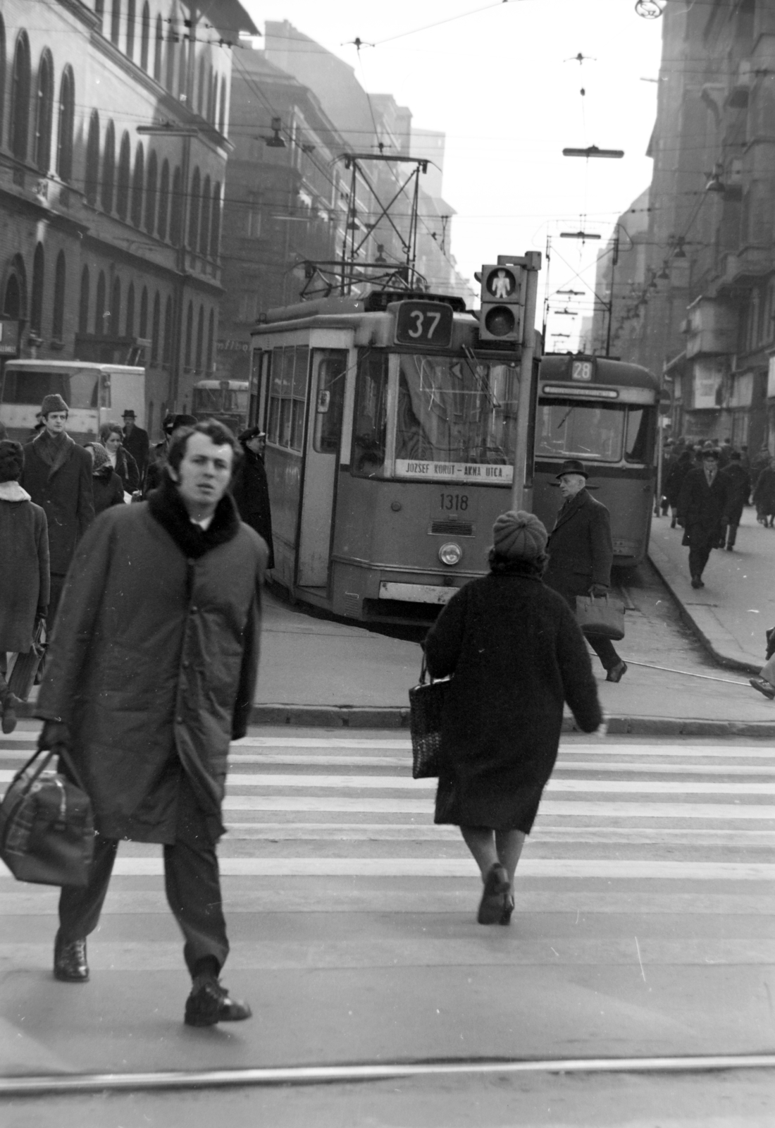 Hungary, Budapest VIII., József körút, szemben a Népszínház utca., 1973, Szalay Zoltán, Budapest, Fortepan #199032