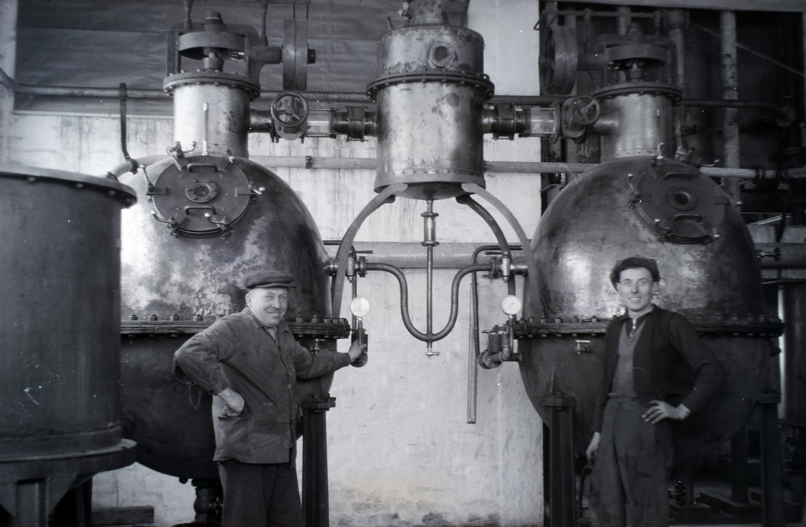 1931, Anders Gyula, distillery, Fortepan #199276
