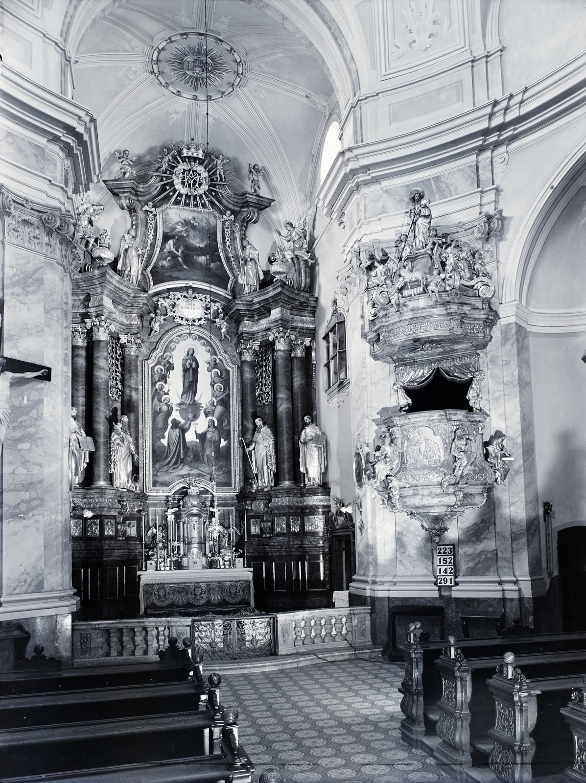 Magyarország, Győr, a Karmelita templom főoltára., 1938, Balázs János, szószék, oltárkép, Fortepan #199442