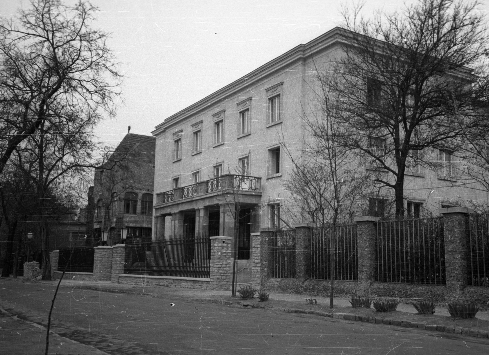 Hungary, Budapest XIV., Jávor utca 9/b, a MÁV Kórház utókezelő részlege, vasutas dolgozók éjszakai szanatóriuma., 1956, Bauer Sándor, Budapest, medical institution, Fortepan #199617