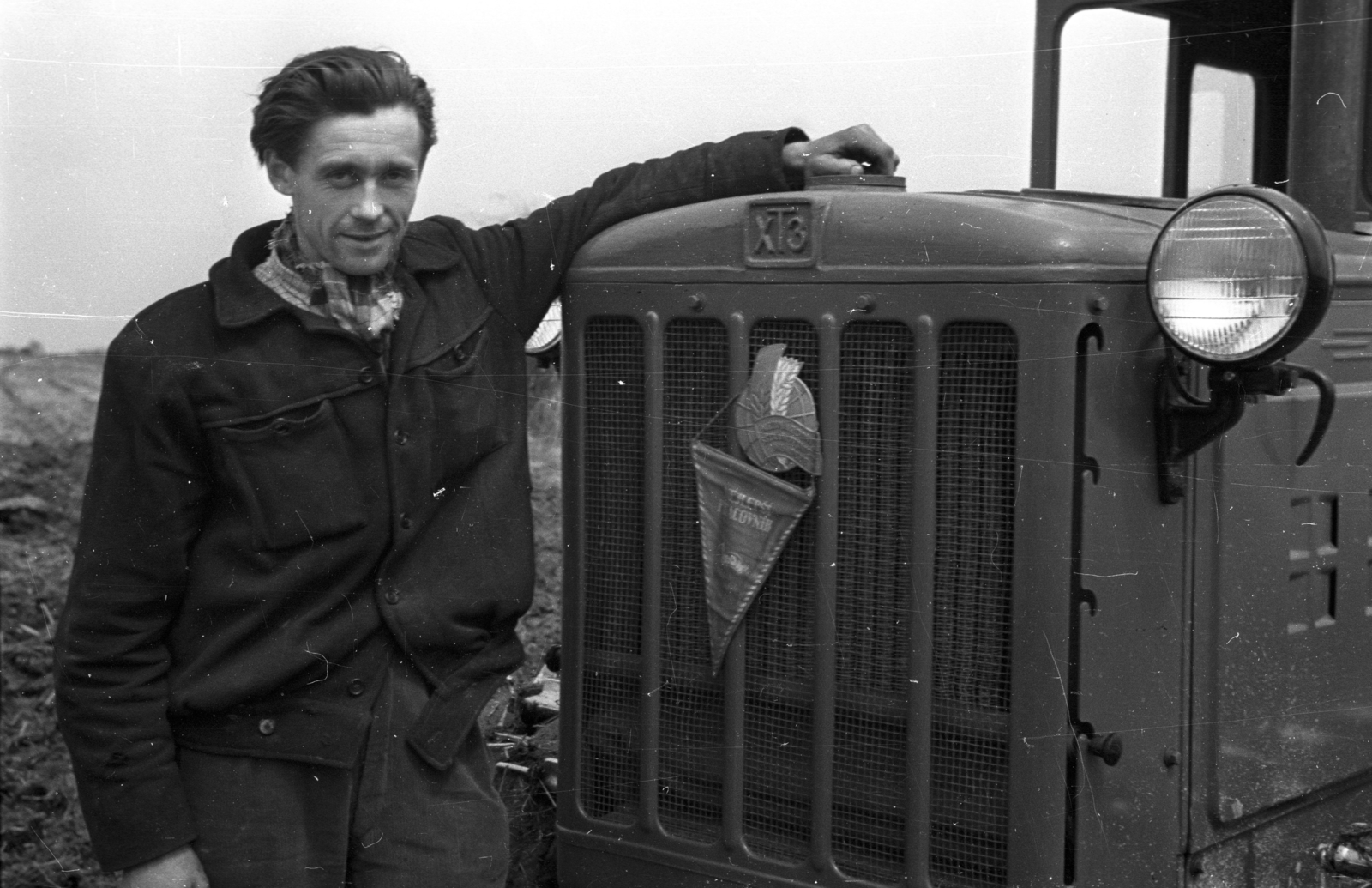 1956, Bauer Sándor, Czechoslovakia, XTZ-brand, man, portrait, pride, Fortepan #199669