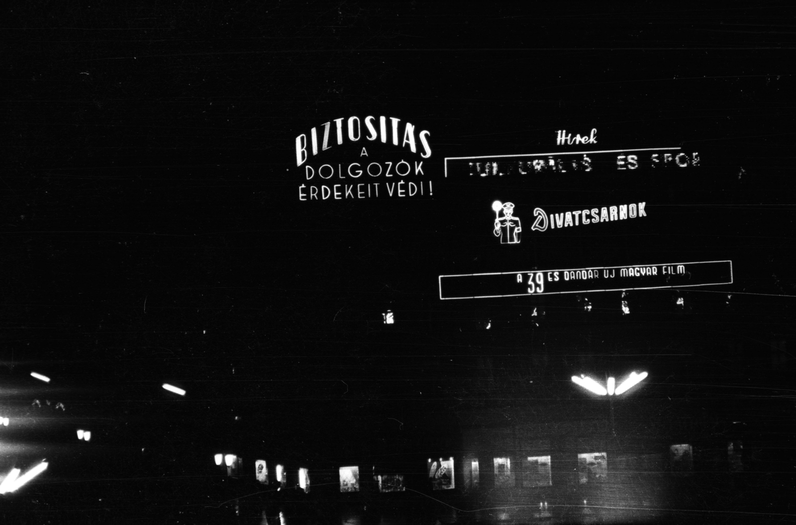 Magyarország, Budapest VI., Oktogon (November 7. tér)., 1959, Bernhardt, neon felirat, Budapest, Fortepan #199694