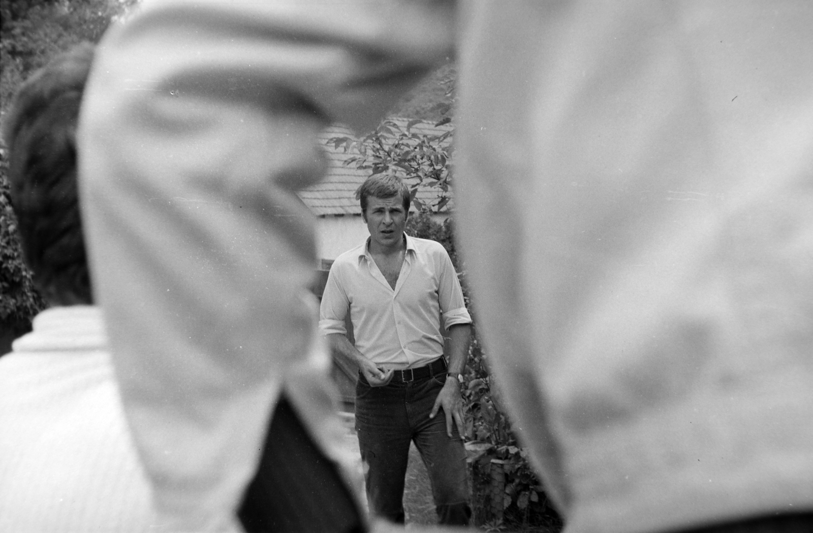 Hungary, Kisoroszi, Papp János, a Színház- és Filmművészeti Főiskolán ekkor frissen végzett színművész. A felvétel Erős Péter harmadéves főiskolai hallgató vizsgafilmjének a forgatásán készült., 1969, Erős Péter, Fortepan #200461