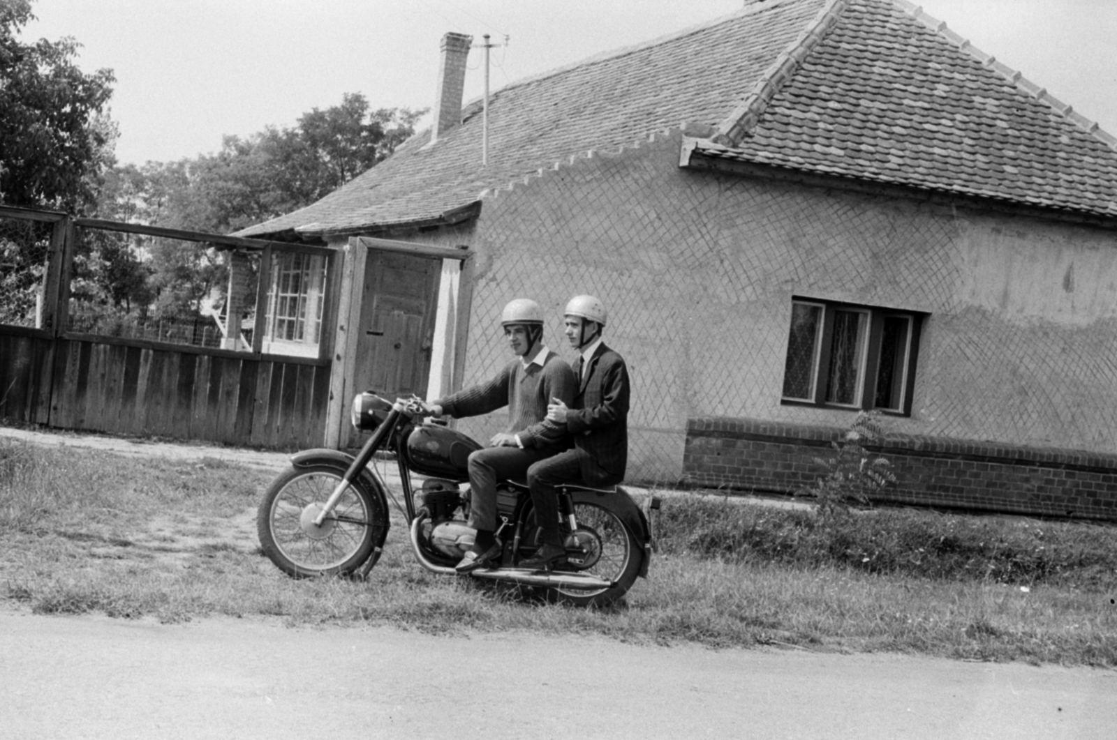 1970, Földvári Mihály, motorcycle, Fortepan #200670