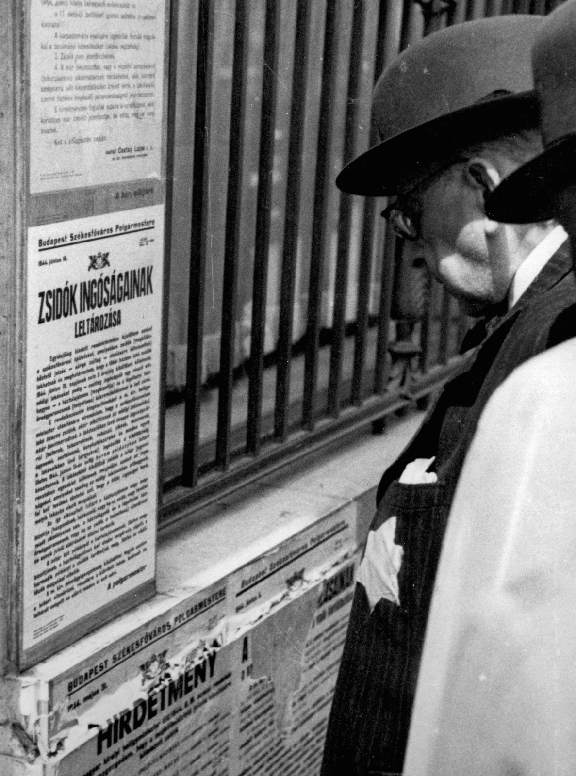 Hungary, Budapest, 1944, Fortepan, holocaust, persecution of Jews, yellow star, announcement, Fortepan #200855