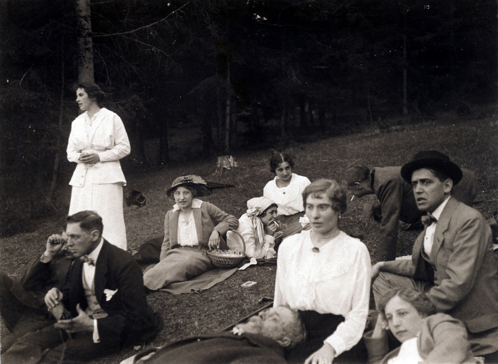 1921, Fortepan, picnic, basket, posture, Fortepan #200880