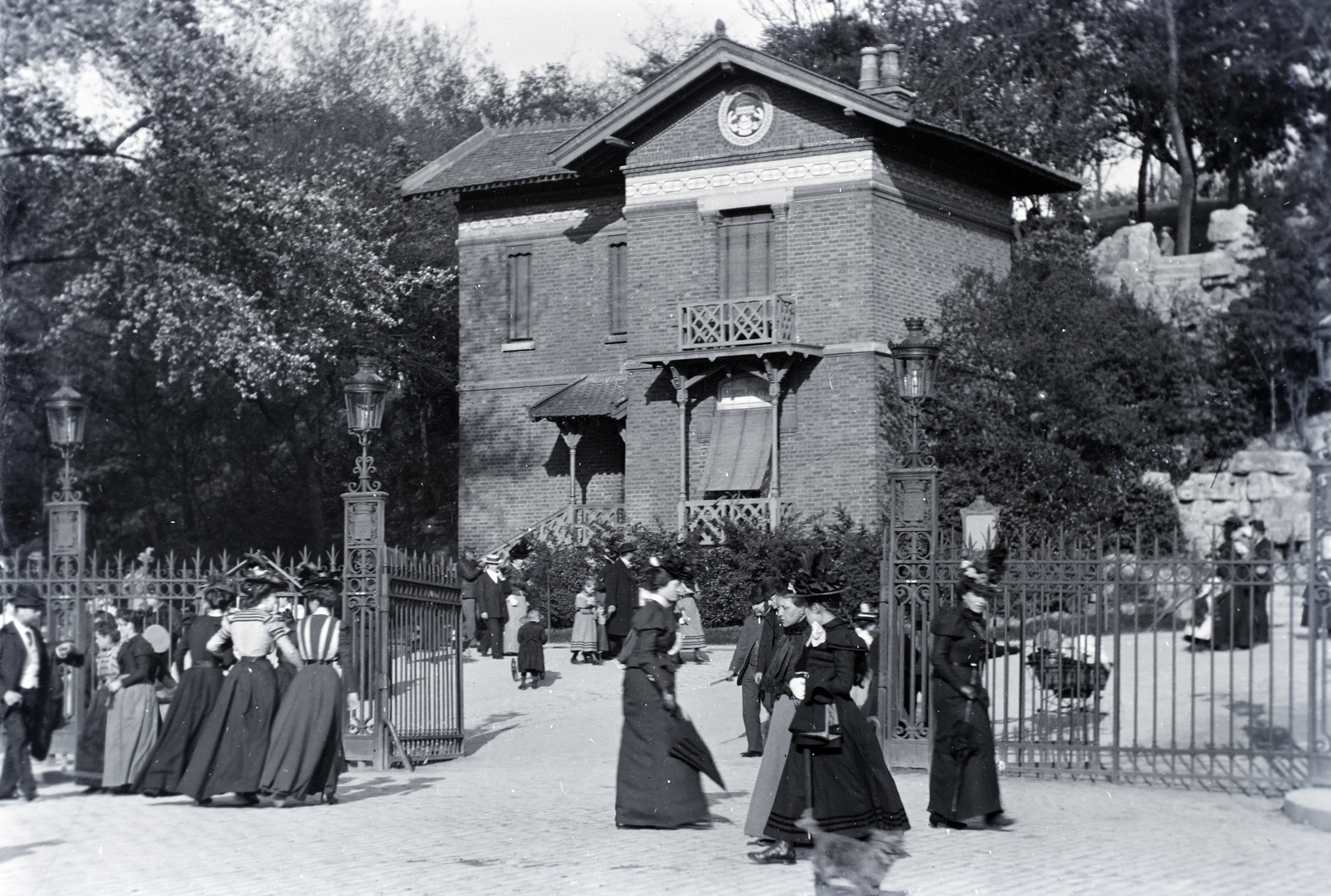 France, Paris, Rue Manin 2., Buttes-Chaumont park., 1912, Gara Andor, Fortepan #200951