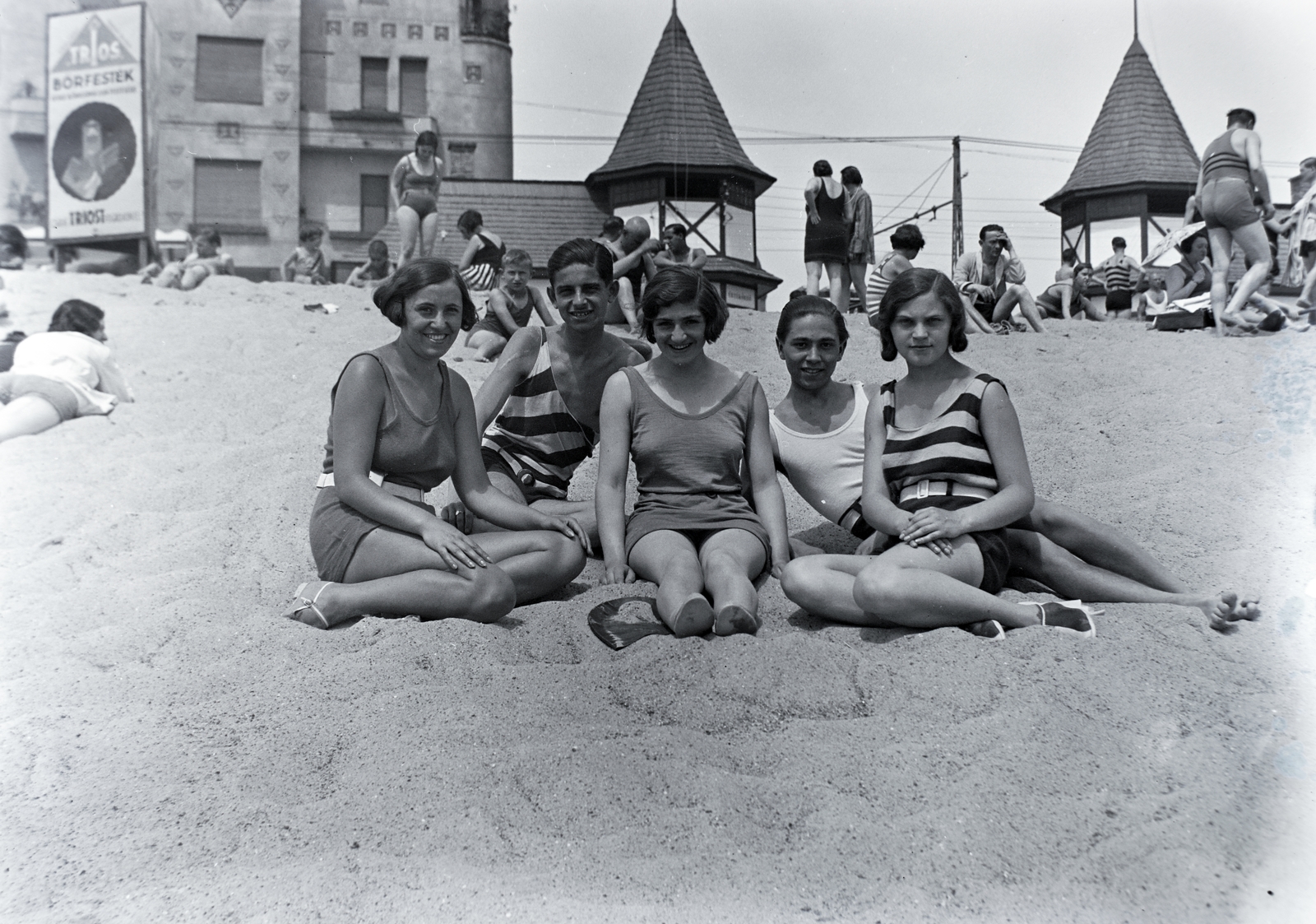 Hungary, Budapest II., Duna strandfürdő az Újlaki rakparton a Sajka utcánál., 1932, Gara Andor, ad, poster, Budapest, Fortepan #200986