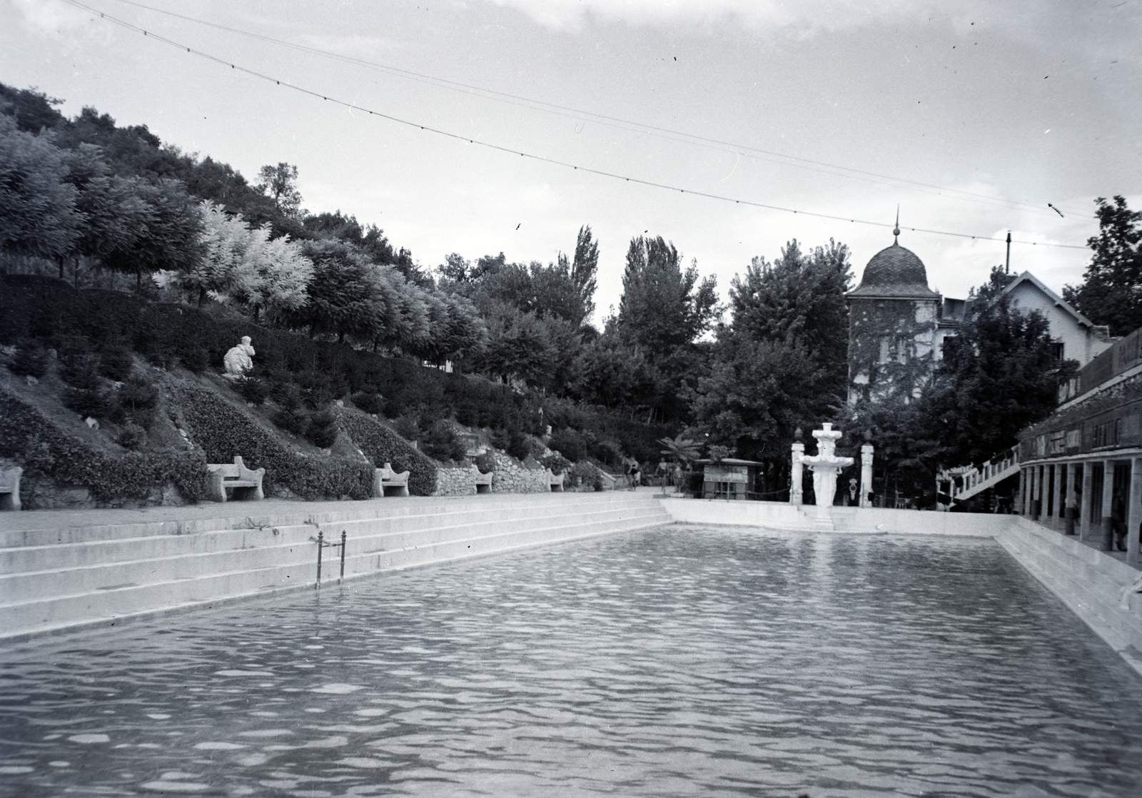 Hungary, Budapest III., Csillaghegyi strandfürdő., 1933, Gara Andor, Budapest, Fortepan #201015