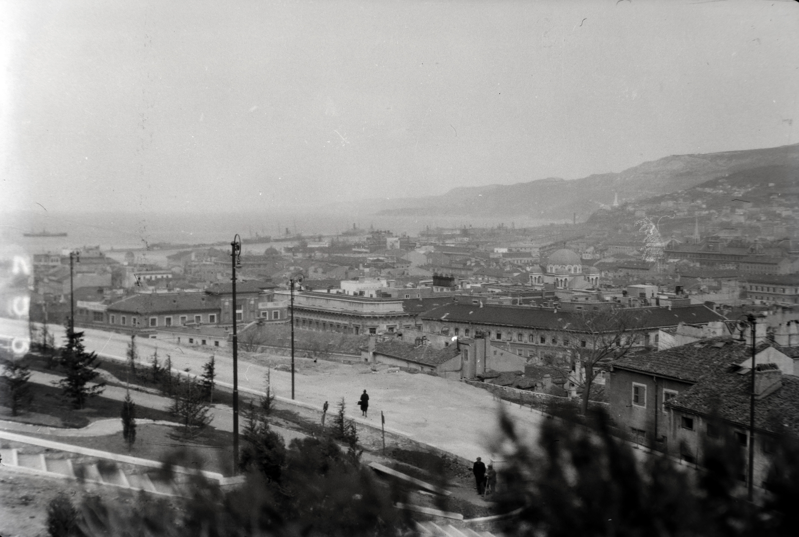 Italy, Trieste, kilátás a San Giusto dombról a kikötő felé., 1931, Gara Andor, Fortepan #201131