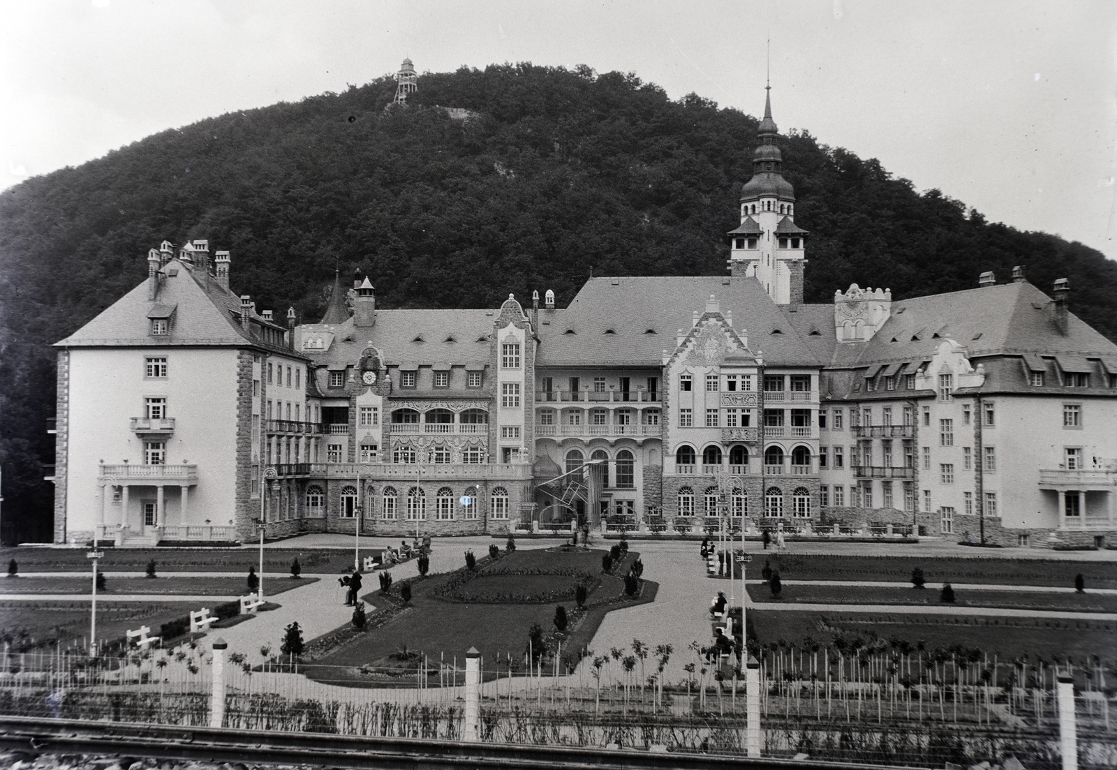 Magyarország, Lillafüred, Miskolc, Palotaszálló a park felől., 1935, Gara Andor, Fortepan #201194