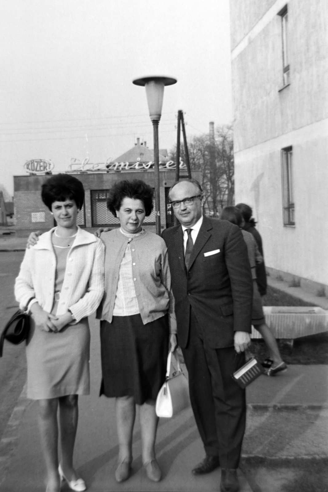 Hungary, Budapest X., Harmat utcai lakótelep, Vörösdinka utca a Mádi utca felé nézve., 1969, Gömöri család, Sokol-brand, Budapest, Fortepan #201350