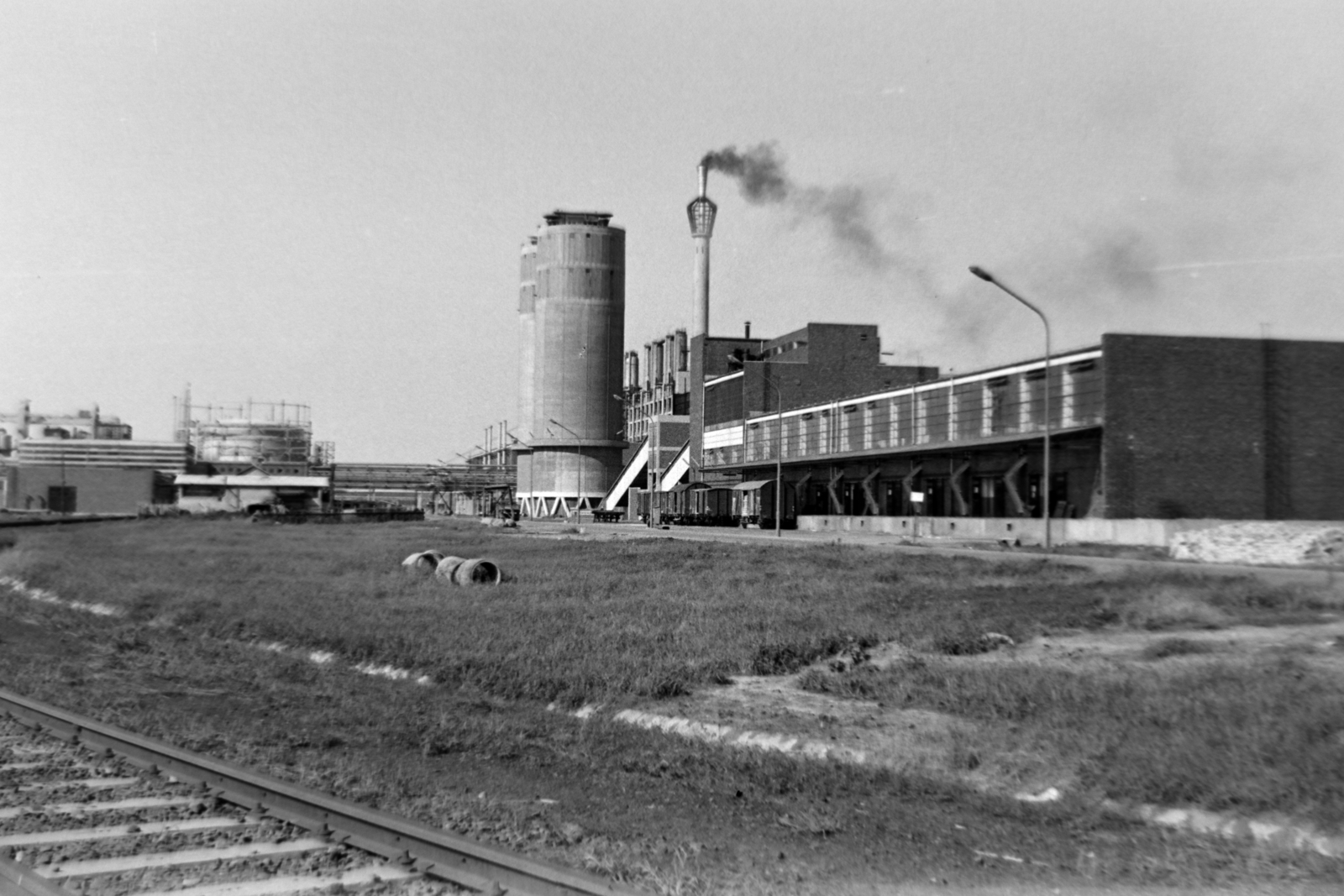 Magyarország, Tiszaújváros, (Tiszaszederkény), Tiszai Vegyi Kombinát., 1969, Gömöri család, Fortepan #201355