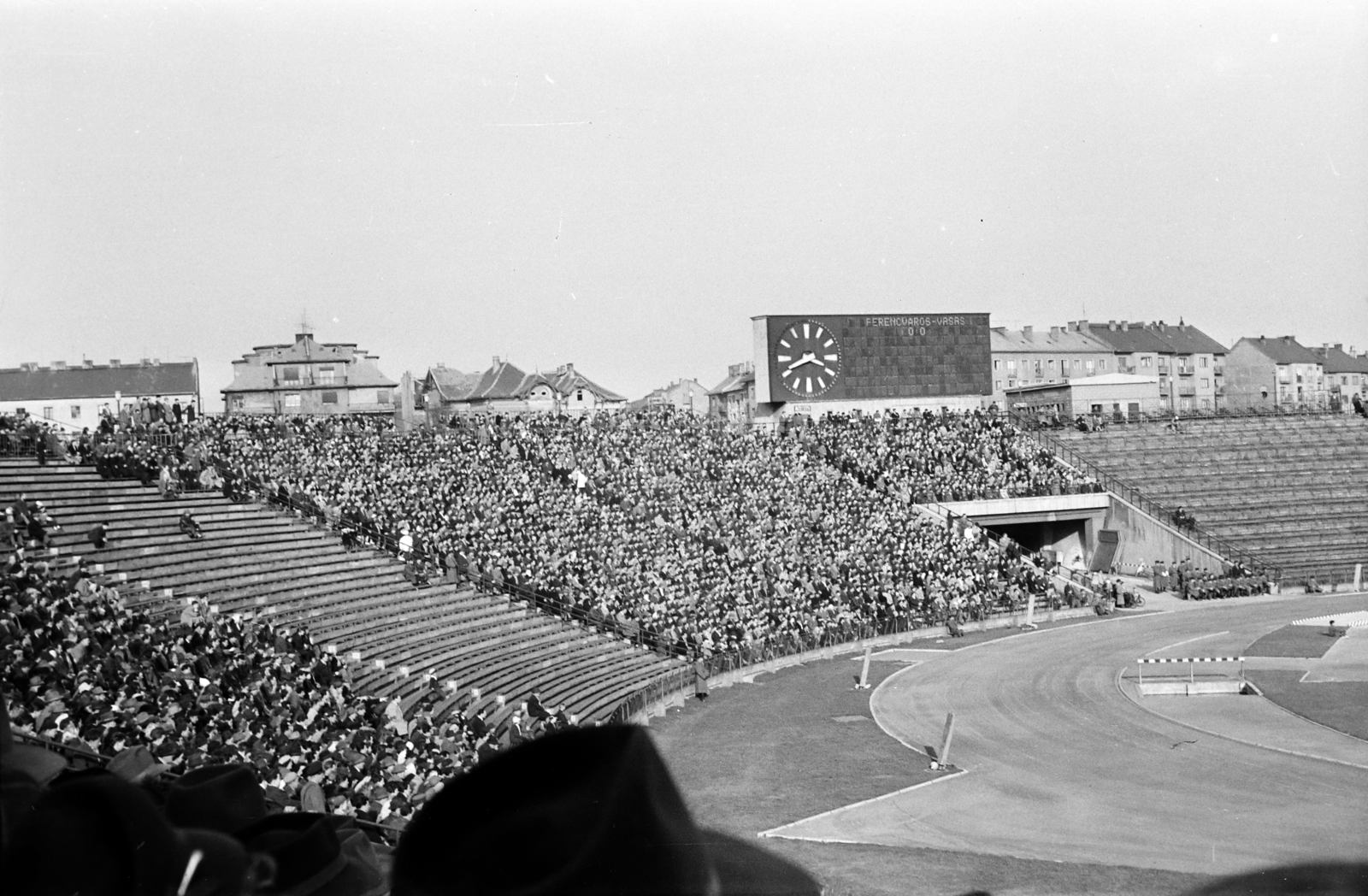 Hungary, Népstadion, Budapest XIV., Ferencváros - Vasas bajnoki labdarúgó-mérkőzés., 1961, Handa család, Budapest, Fortepan #201616