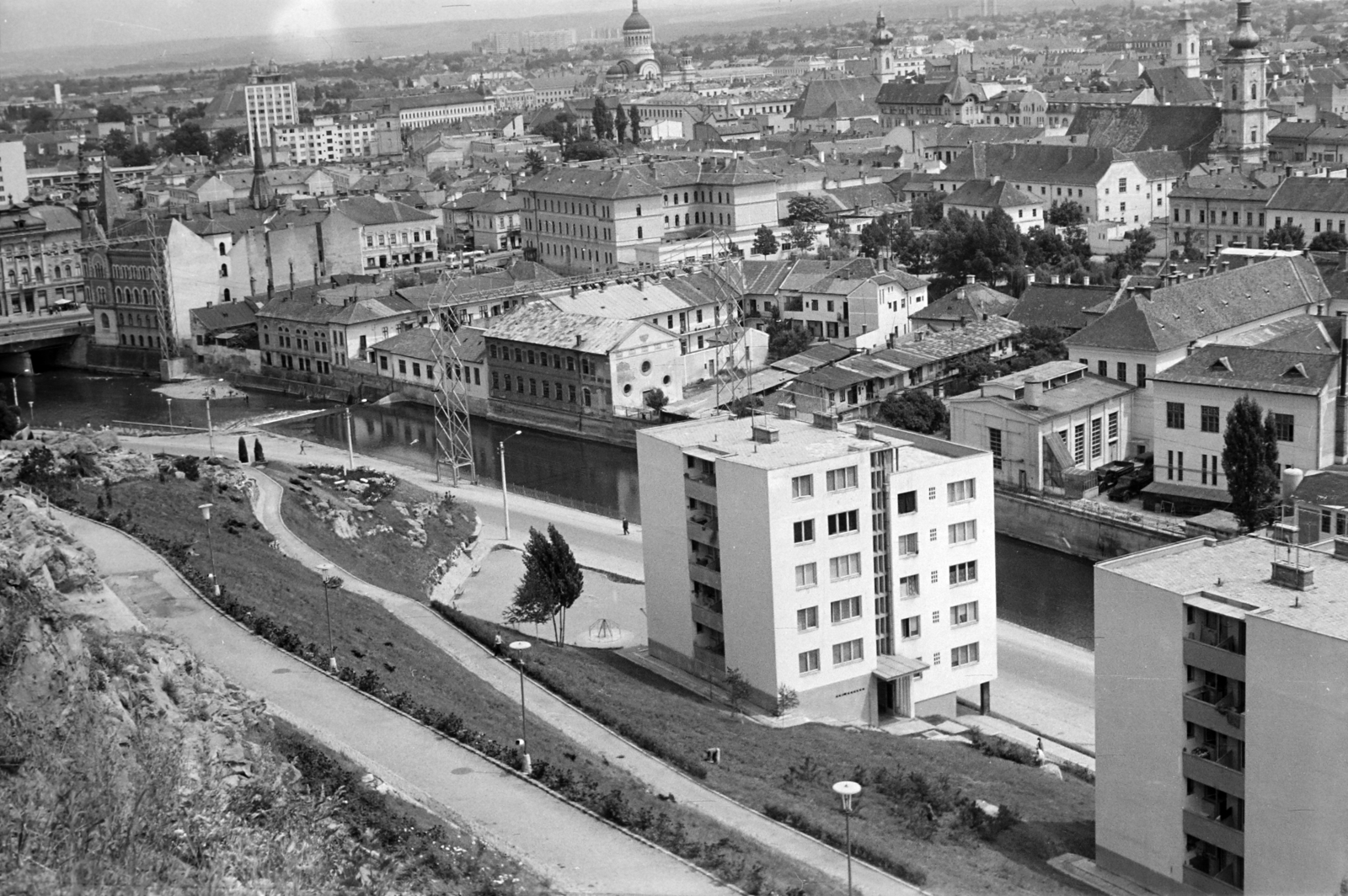 Romania,Transylvania, Cluj-Napoca, Szamos parti épületek a Várhegyről nézve., 1964, Handa család, Fortepan #201624