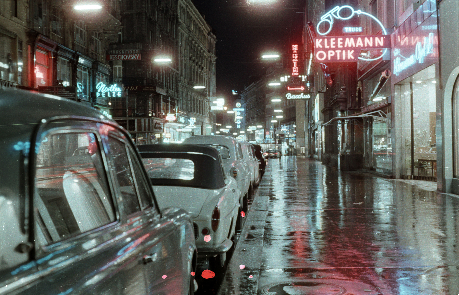 Austria, Vienna, Kärntner Strasse a Philharmonikergasse felől, jobbra a Krugerstrasse torkolata., 1962, Jakab Antal, colorful, Fortepan #201706