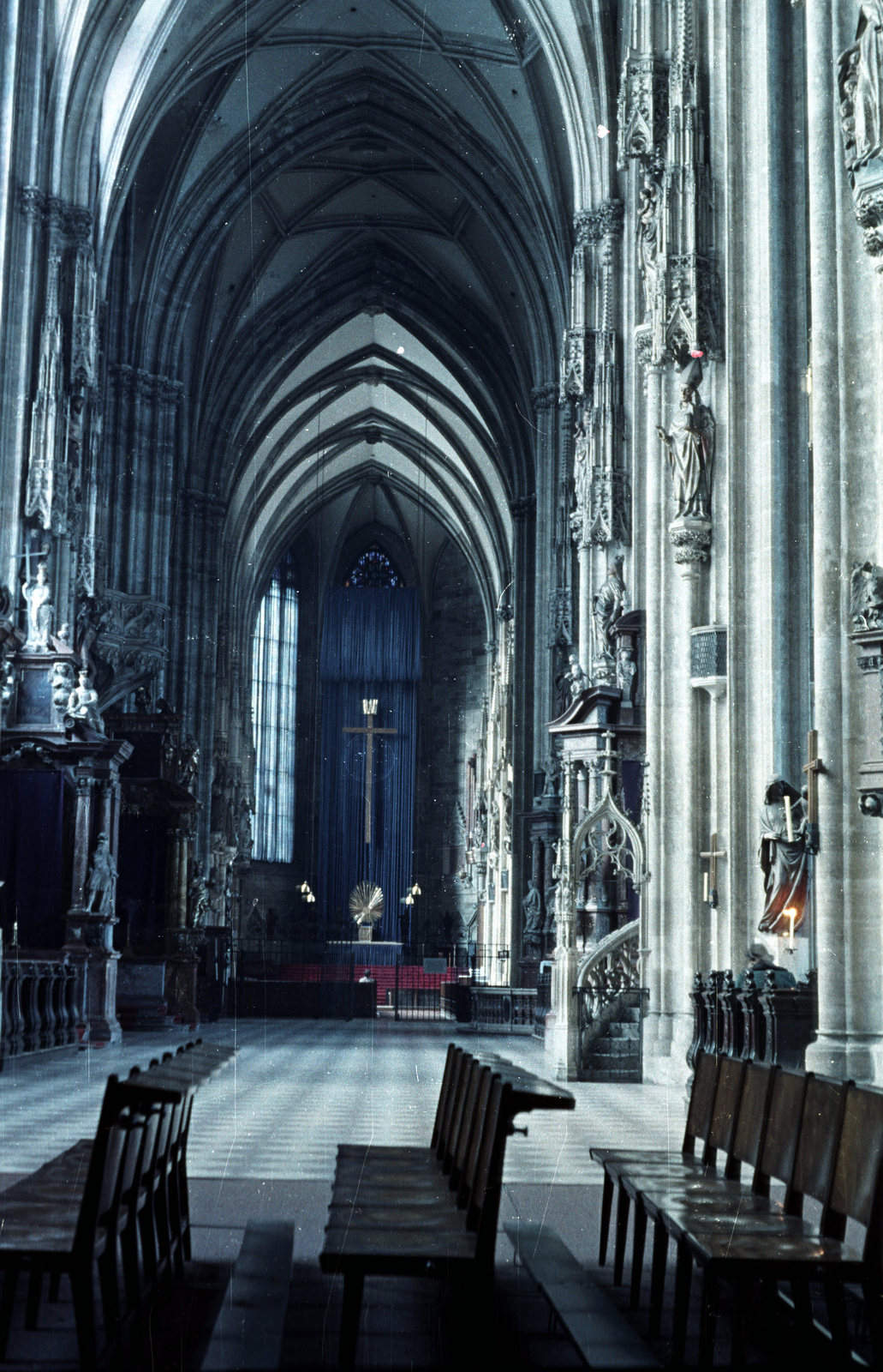 Austria, Vienna, Stephansplatz, Stephansdom / Szent István-székesegyház., 1962, Jakab Antal, colorful, Fortepan #201834