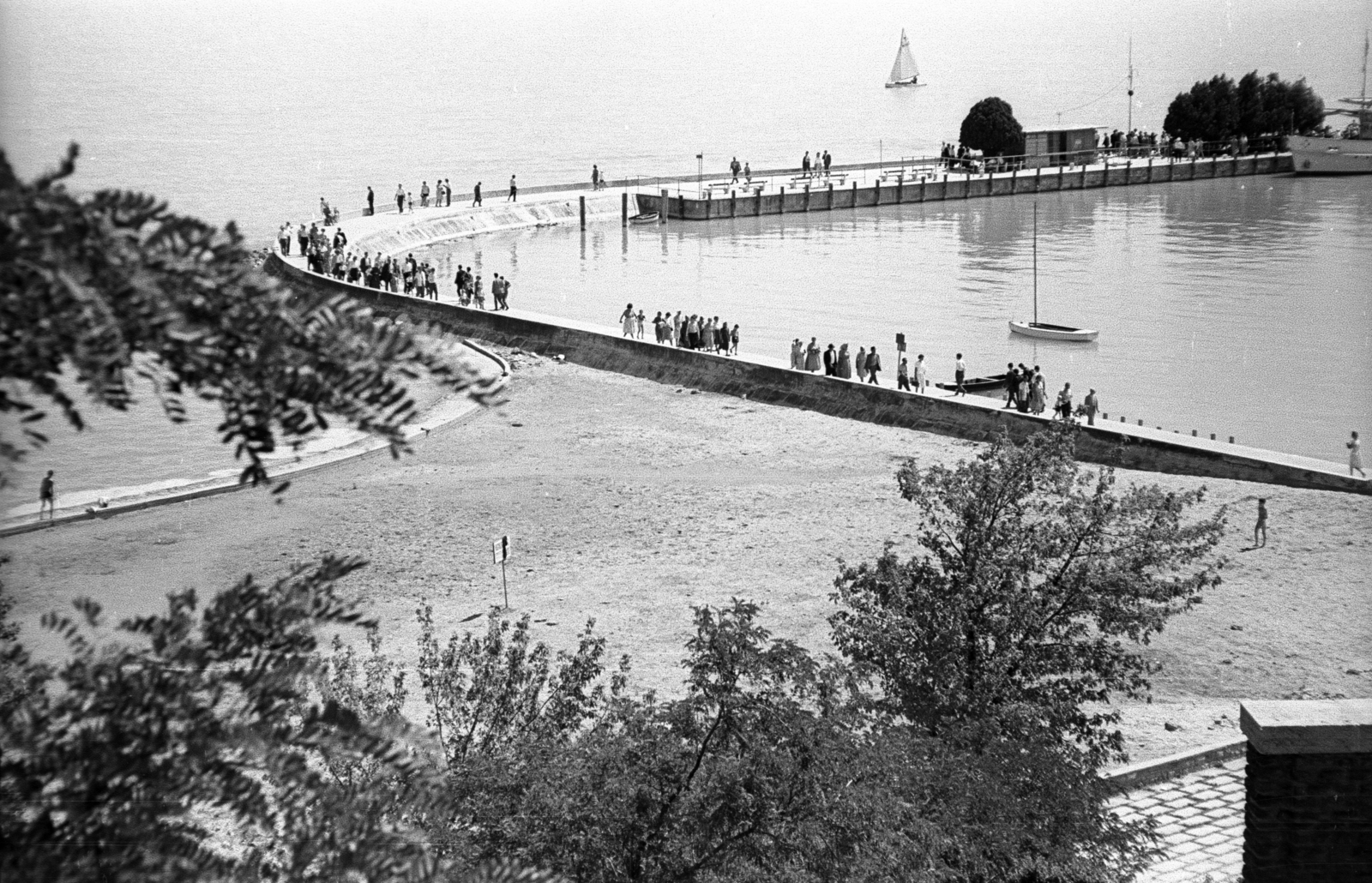 Hungary,Lake Balaton, Tihany, kikötő., 1966, Jakab Antal, Fortepan #201918