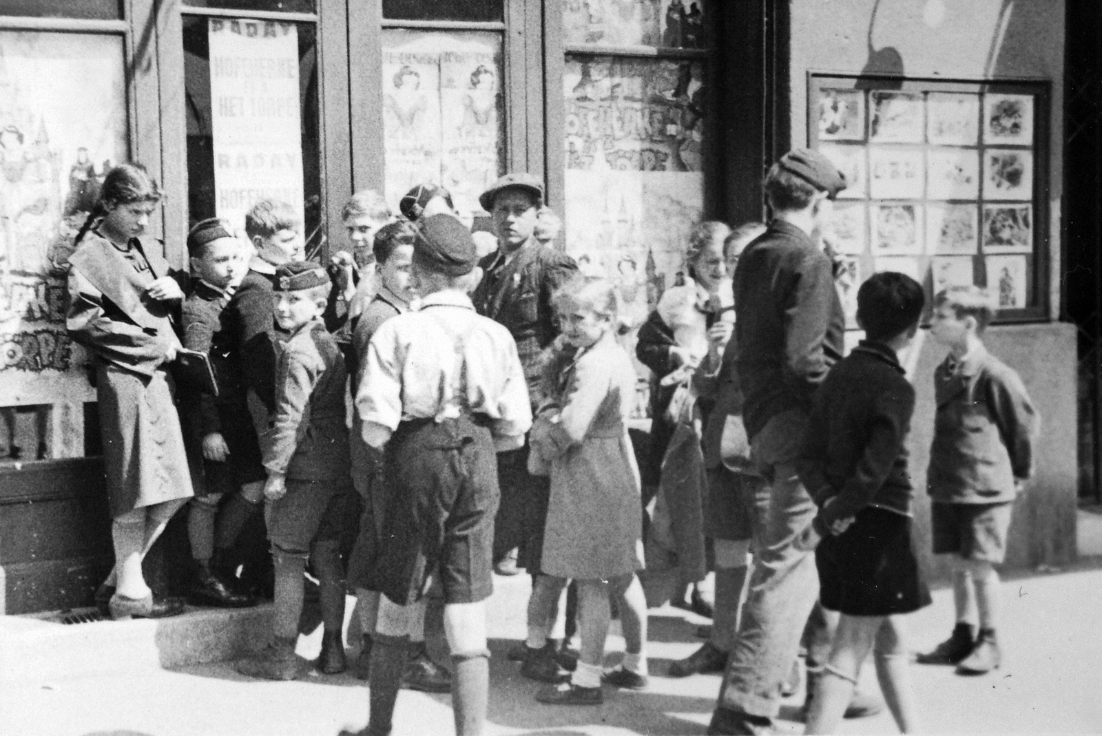 Hungary, Budapest IX., Ráday utca 32., Ráday mozi., 1938, Fortepan, kids, movie theater, Budapest, kid's movie, movie poster, Fortepan #20215