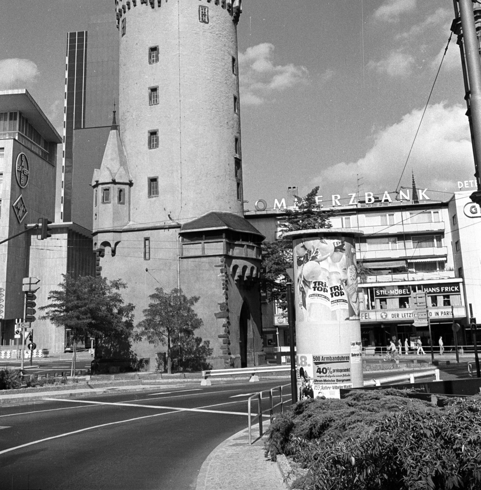 Germany, Frankfurt am Main, Eschenheim-torony (Eschenheimer Turm)., 1973, Jakab Antal, Fortepan #202232