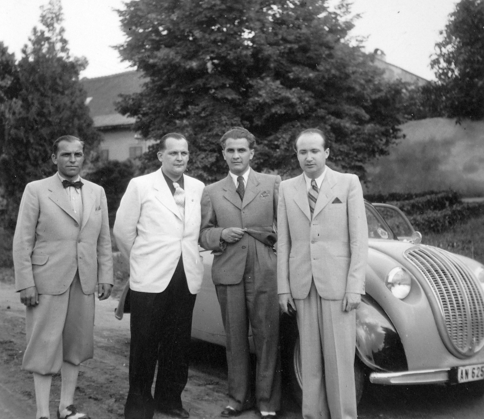 Steyr 50 "Baby" személygépkocsi., 1939, Fortepan, közlekedés, Steyr-márka, osztrák gyártmány, férfiak, bricsesz, Steyr 50/55 Baby, Fortepan #20245