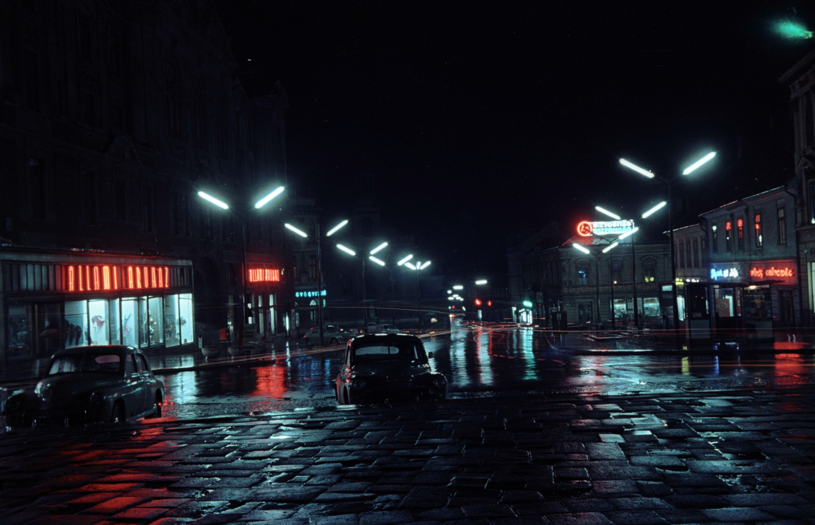 Hungary, Pécs, Széchenyi tér., 1968, Faragó László, colorful, Fortepan #202549