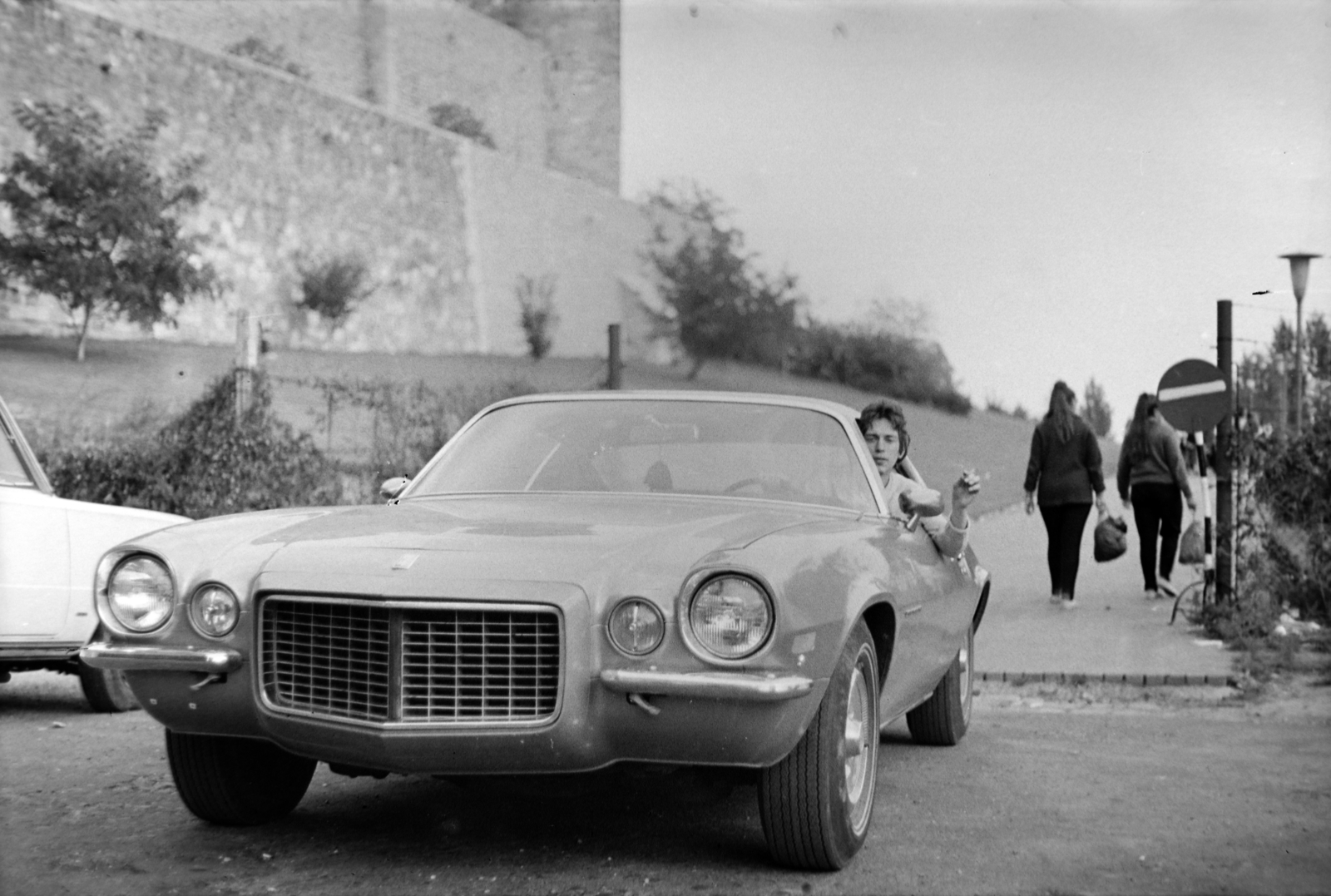 Hungary, Budapest I., Palota út, szemben a mai Kemal Atatürk sétaút., 1973, Rubinstein Sándor, Chevrolet-brand, Budapest, Fortepan #202903