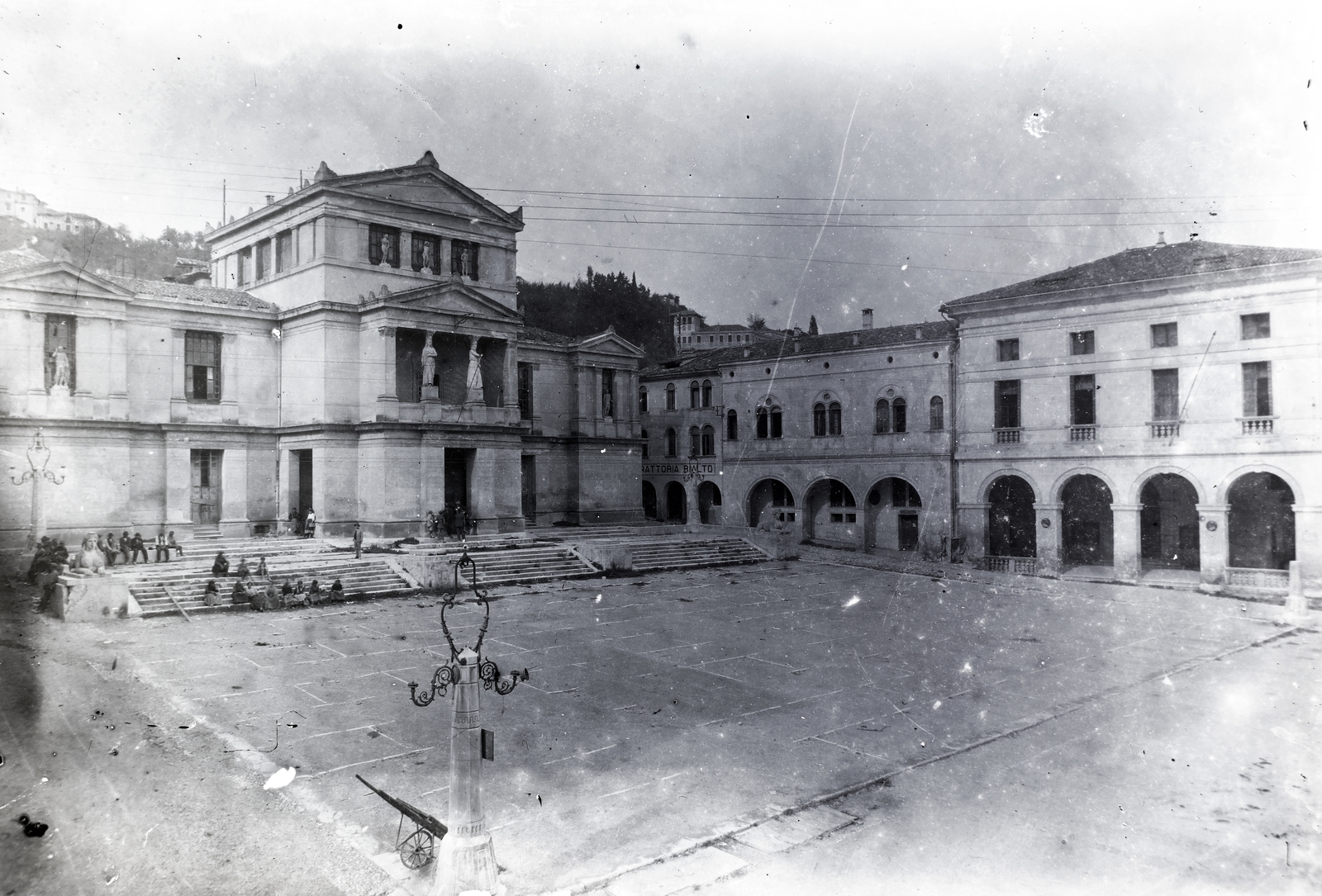 Italy, Conegliano, Piazza Giovanni Battista Cima 5., Akadémia Színház (Teatro Accademia Conegliano)., 1917, Tóth Árpád, Fortepan #203282