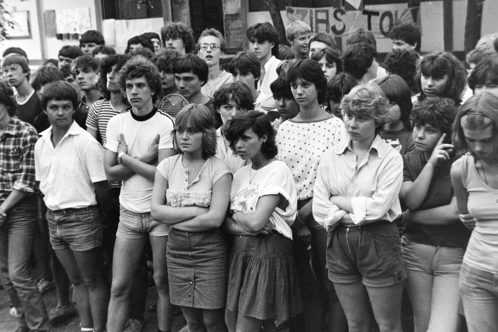 Hungary, Lakitelek, Tőserdő, Bagi Ilona KISZ építőtábor, a Madách Imre Gimnázium tanulói., 1984, Madách Gimnázium, Fortepan #203374