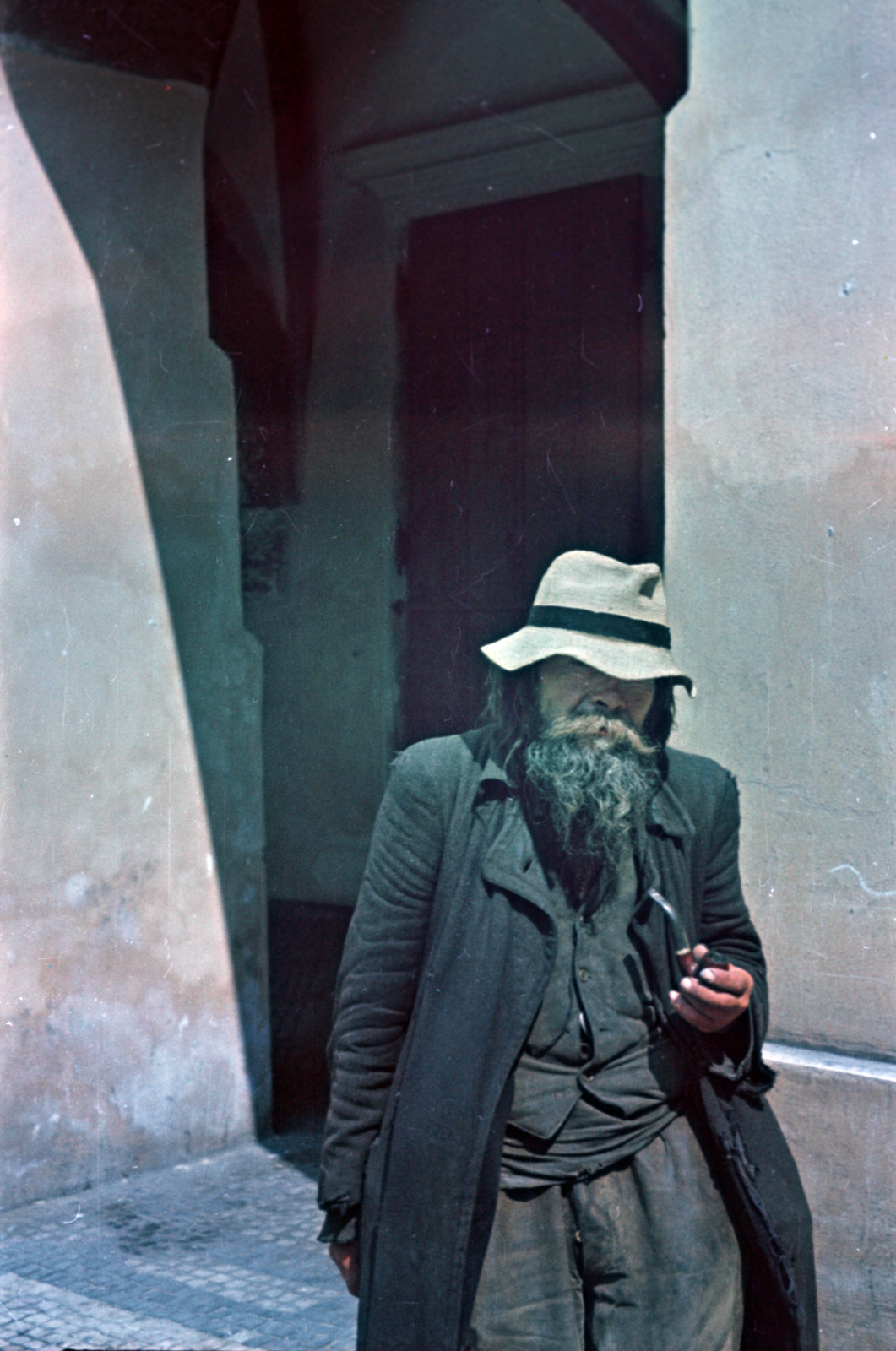 1958, Kiss Lajos, hat, colorful, pipe, beard, Fortepan #203458