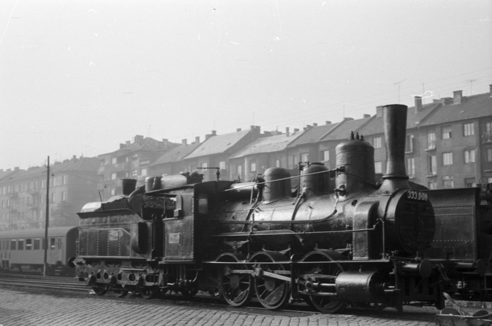 Hungary, Budapest I., Déli pályaudvar, gőzmozdony kiállítás a Nemzetközi Vasútmodellező Szövetség (MOROP) Budapesten ülésező kongresszusa alkalmával., 1966, Fortepan/Album048, steam locomotive, rail, rails, Budapest, Fortepan #203503