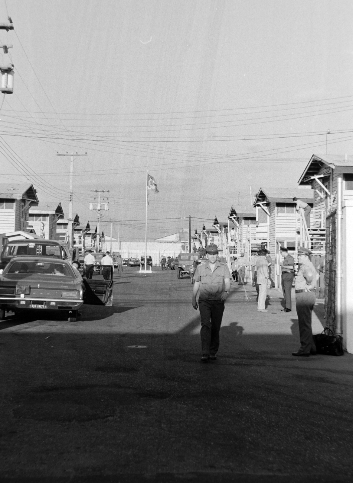 Vietnam, Ho Chi Minh City, (Saigon), Tan Son Nhut légibázis (Căn cứ không quân Tân Sơn Nhứt), a Nemzetközi Ellenőrző és Felügyelő Bizottság (International Commission of Control and Supervision / ICCS) tábora., 1973, Kővári György, Fortepan #203586