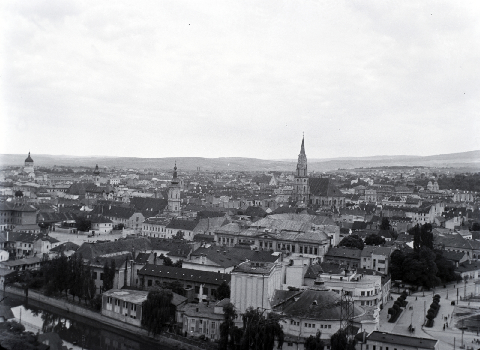 Romania,Transylvania, Cluj-Napoca, látkép a Fellegvárból, középen a Szent Mihály-templom., 1942, Kurutz Márton, picture, Fortepan #203790