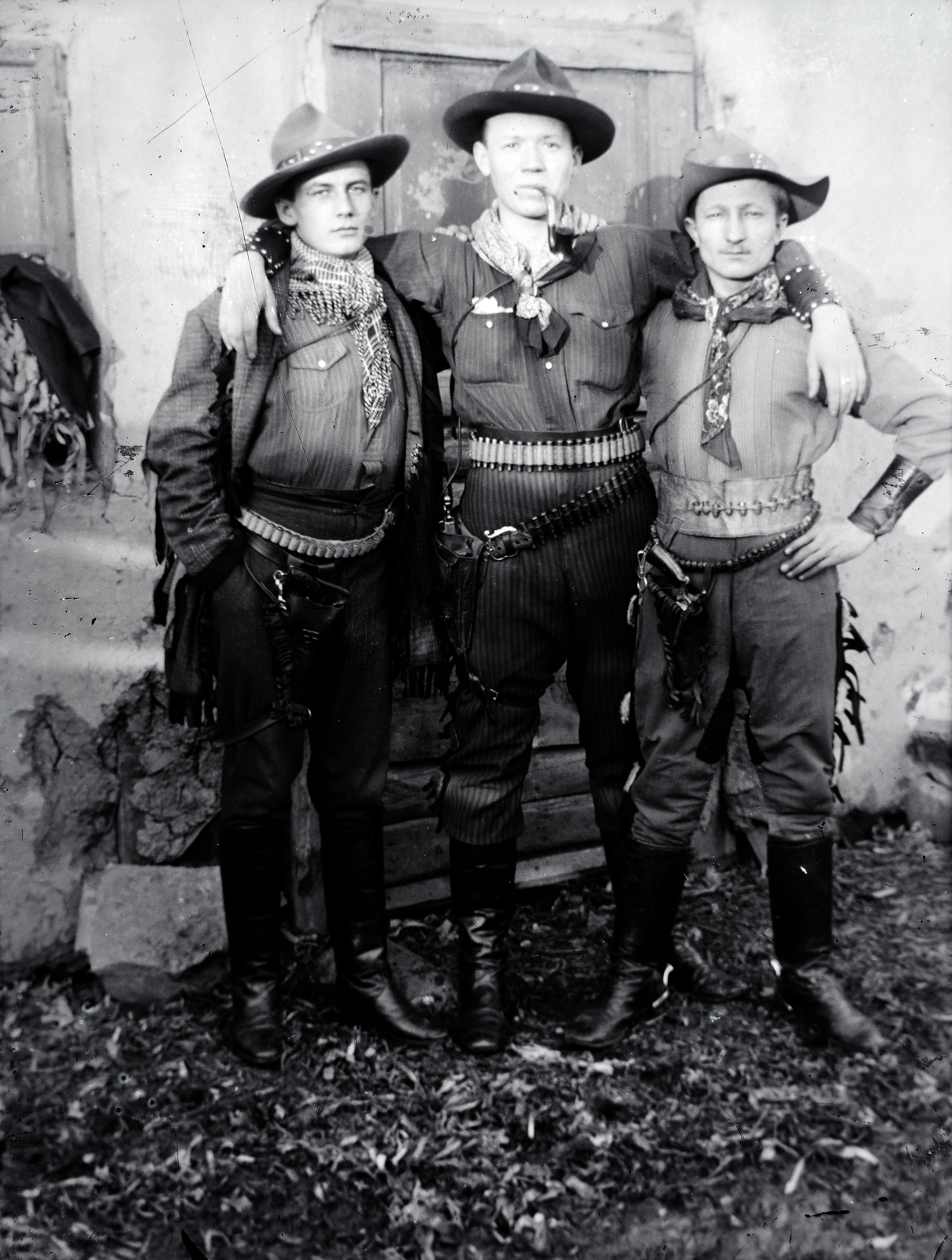 1925, Kurutz Márton, costume, three people, Fortepan #203835