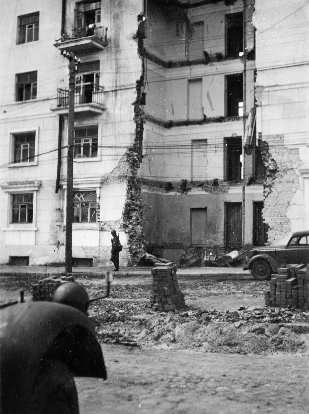 Russia, Kursk, a Radiscsev utca 8. számú ház Urickij utcai frontja., 1942, Fortepan, eastern front, second World War, damaged building, Fortepan #20384