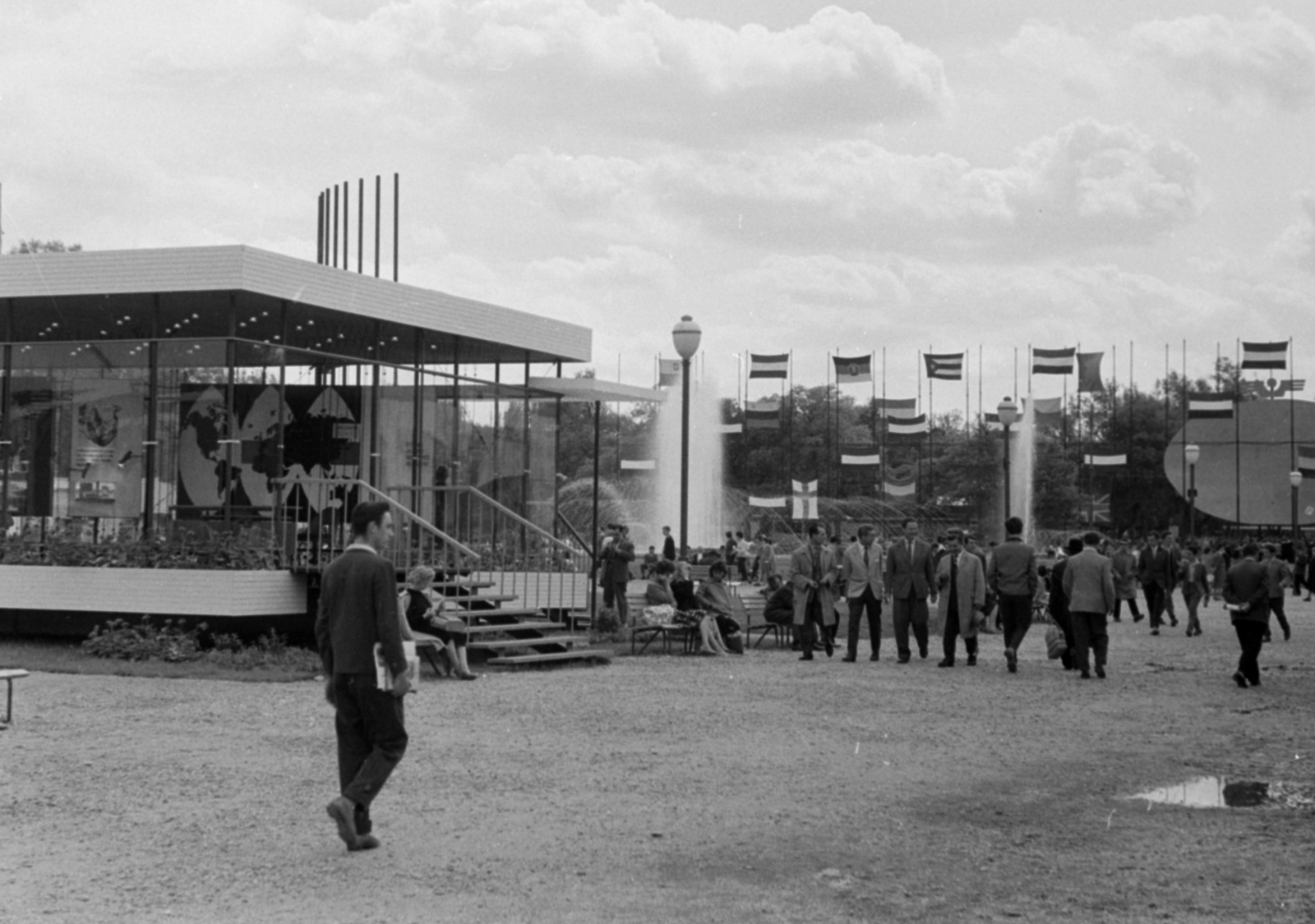 Magyarország, Városliget,Budapesti Nemzetközi Vásár, Budapest XIV., 1963, Kurutz Márton, nemzetközi vásár, Budapest, Fortepan #203868