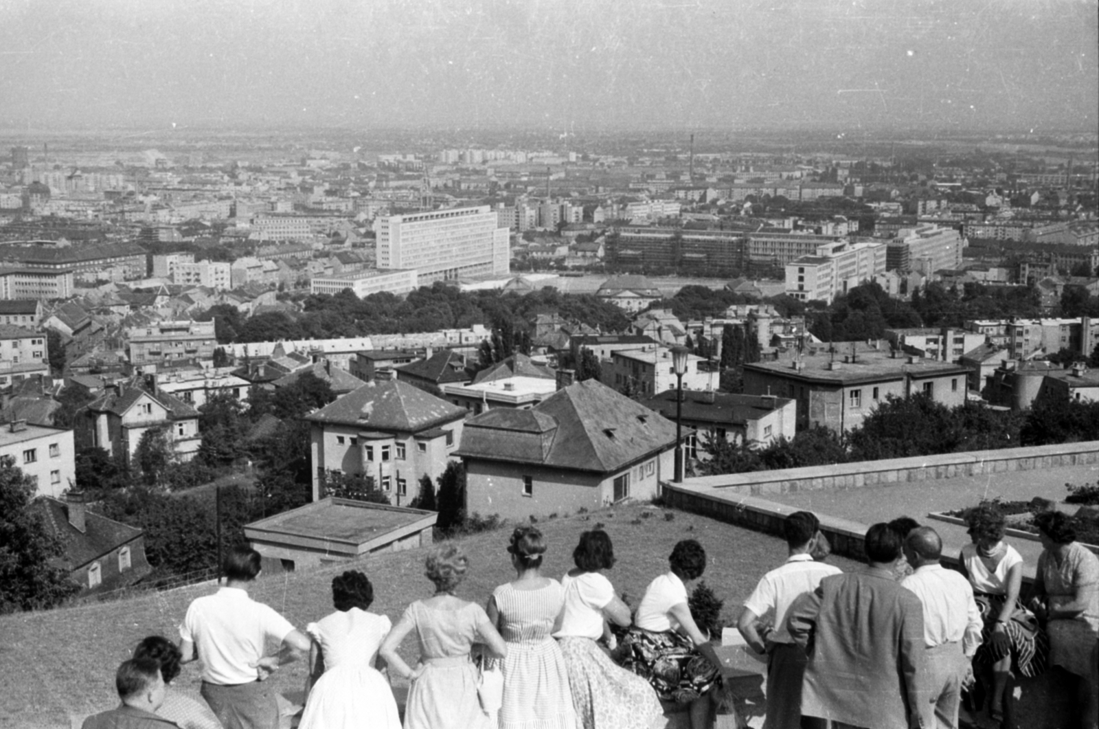 Slovakia, Bratislava, kilátás a Slavín emlékműtől., 1959, Kurutz Márton, Czechoslovakia, picture, Fortepan #203943