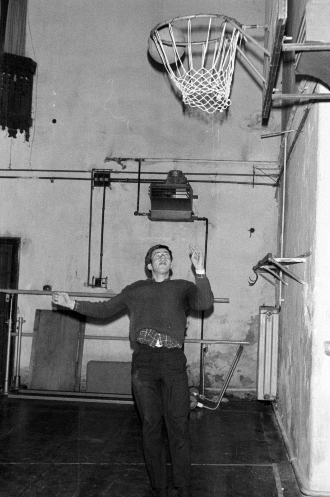 1965, Lukács Pál, basketball, gym, Fortepan #204045