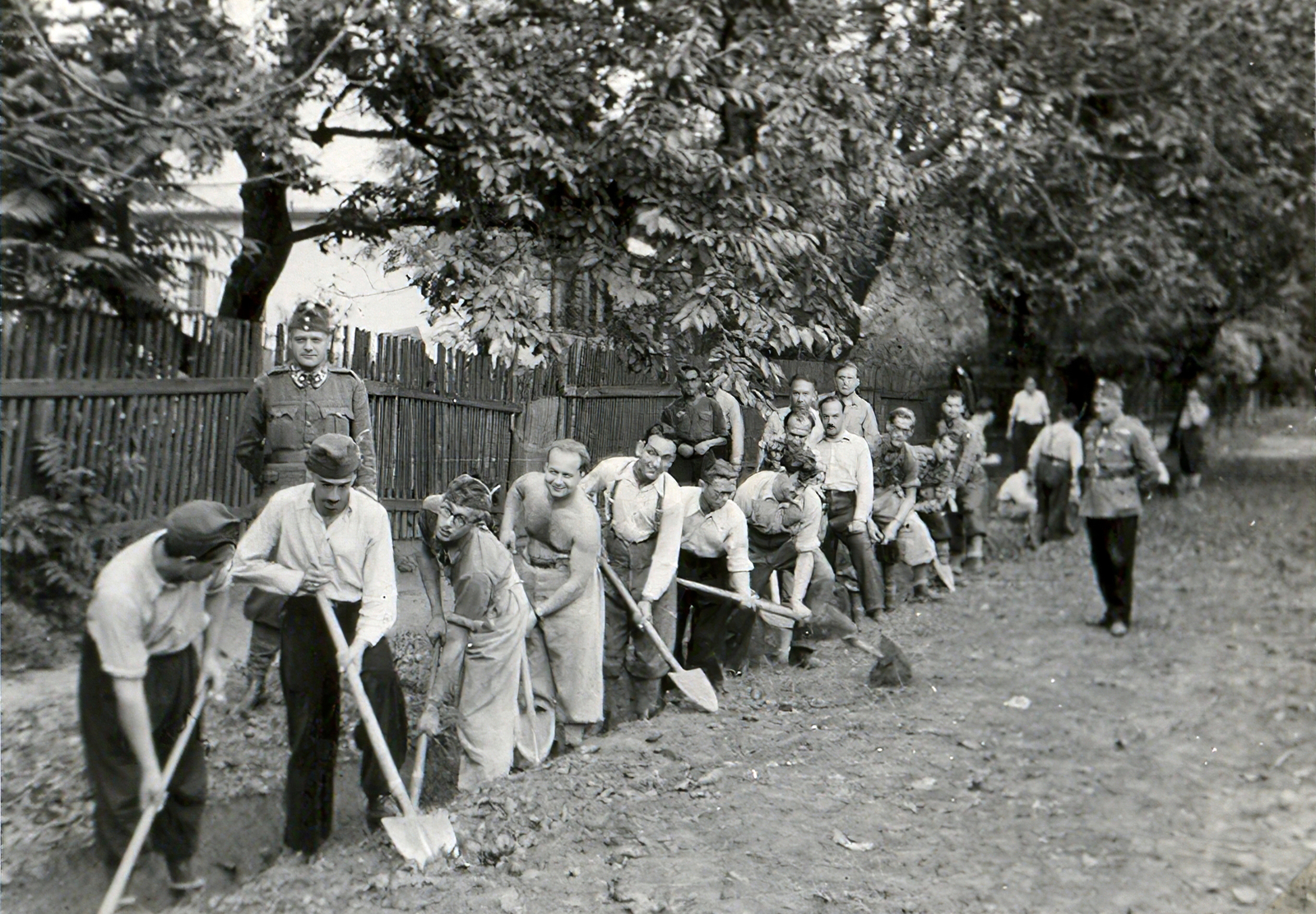 Románia,Erdély, Magyar Királyi Honvédség 209/18 honvéd tábori vegyes munkásszázad., 1940, Névai János, munkaszolgálatos, Fortepan #204142
