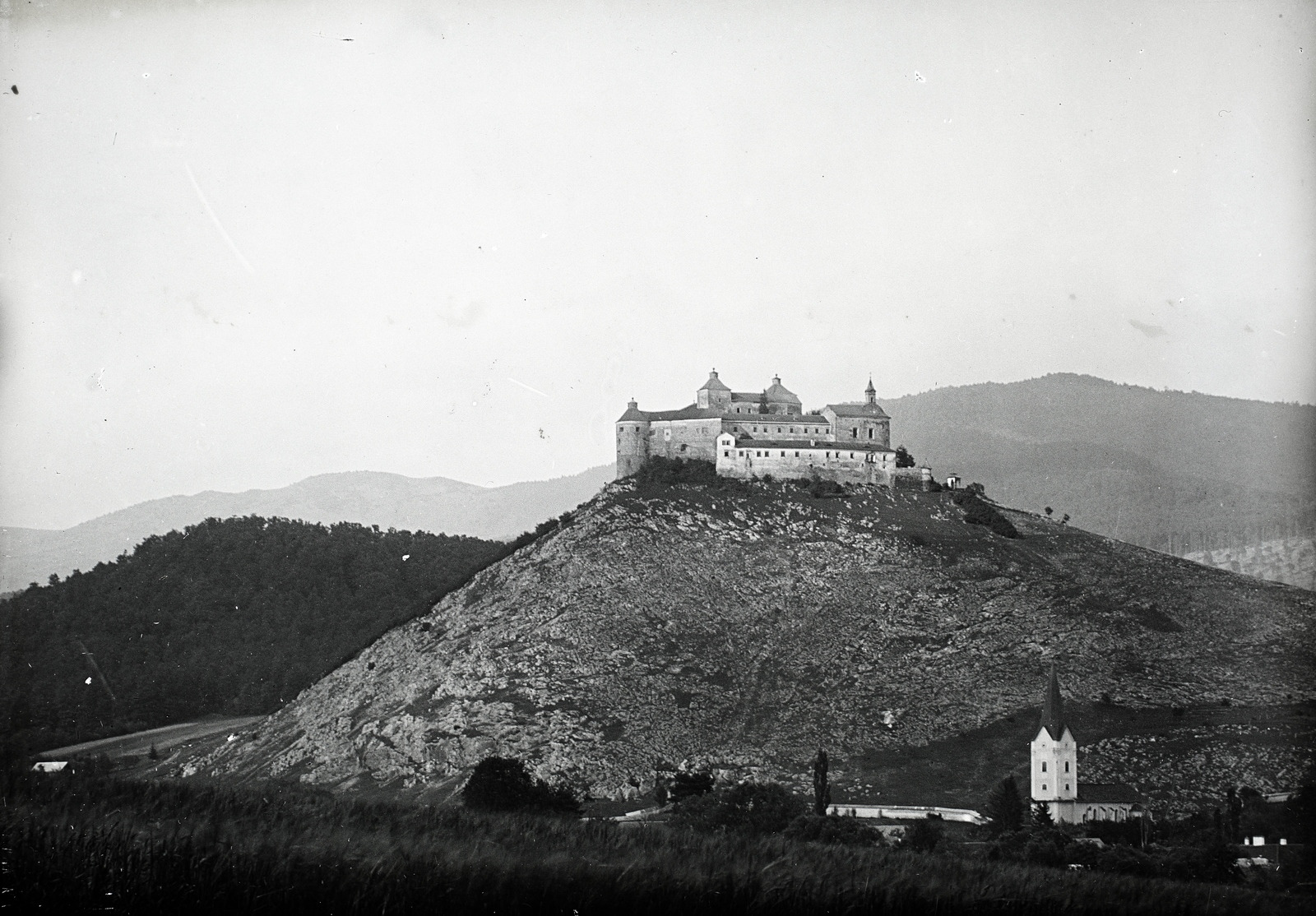 Szlovákia, Krasznahorkaváralja, Krasznahorka vára., 1910, Plohn József, vár, Fortepan #204252