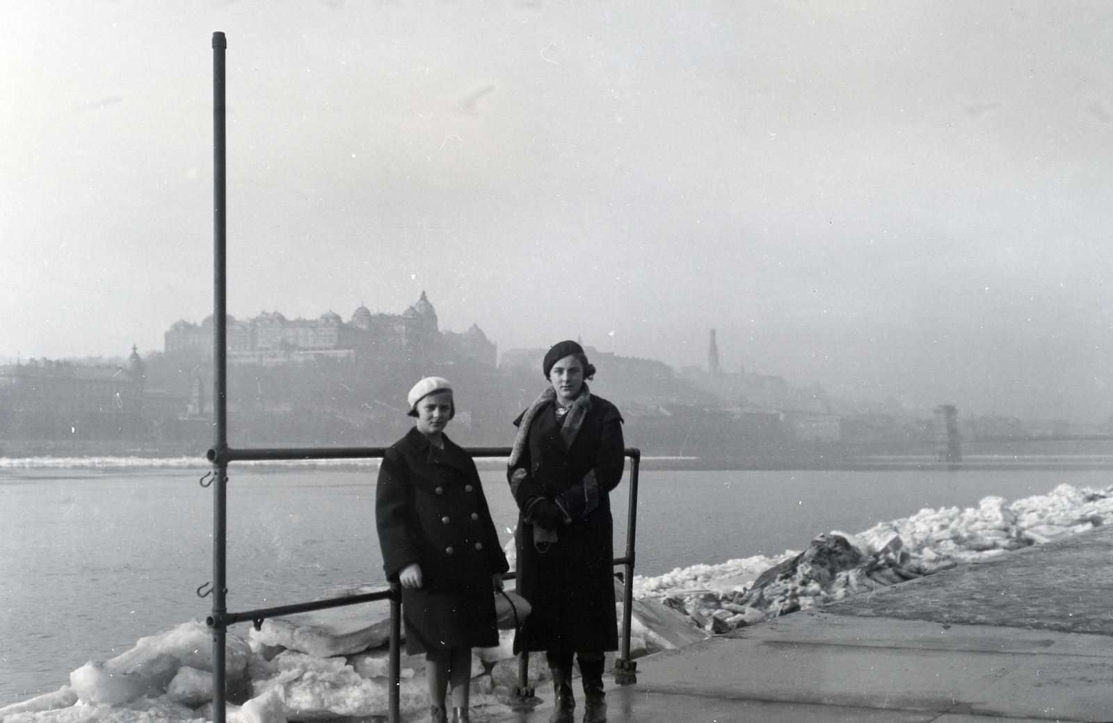 1935, Somogyvári Gergő, wharf, Fortepan #204400