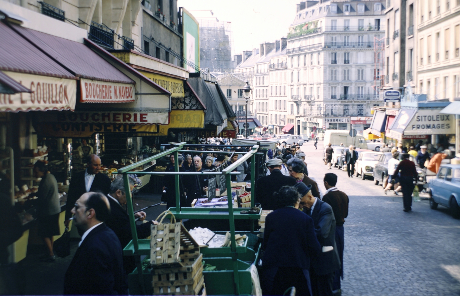 Franciaország, Párizs, Rue Lepic a Place Blanche felé nézve., 1969, Szilágyi Zsófia, Fortepan #204595